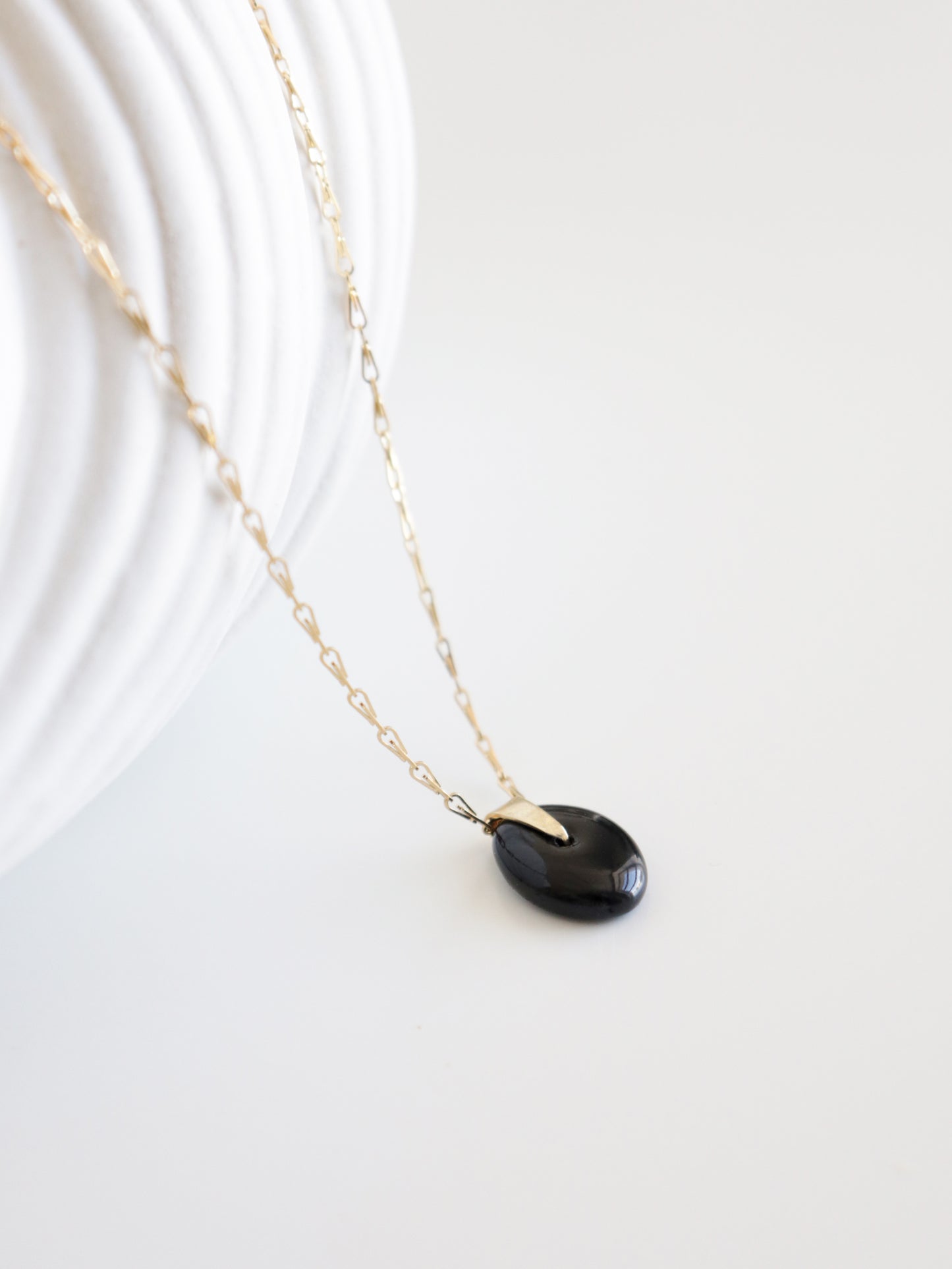 Oval Necklace