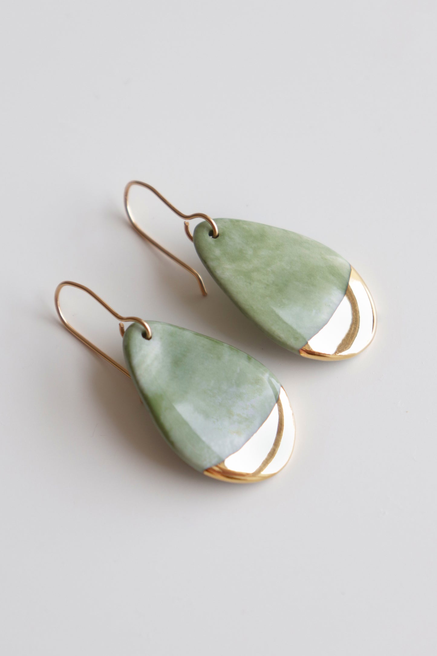 Drop Earrings in Marble Green / S