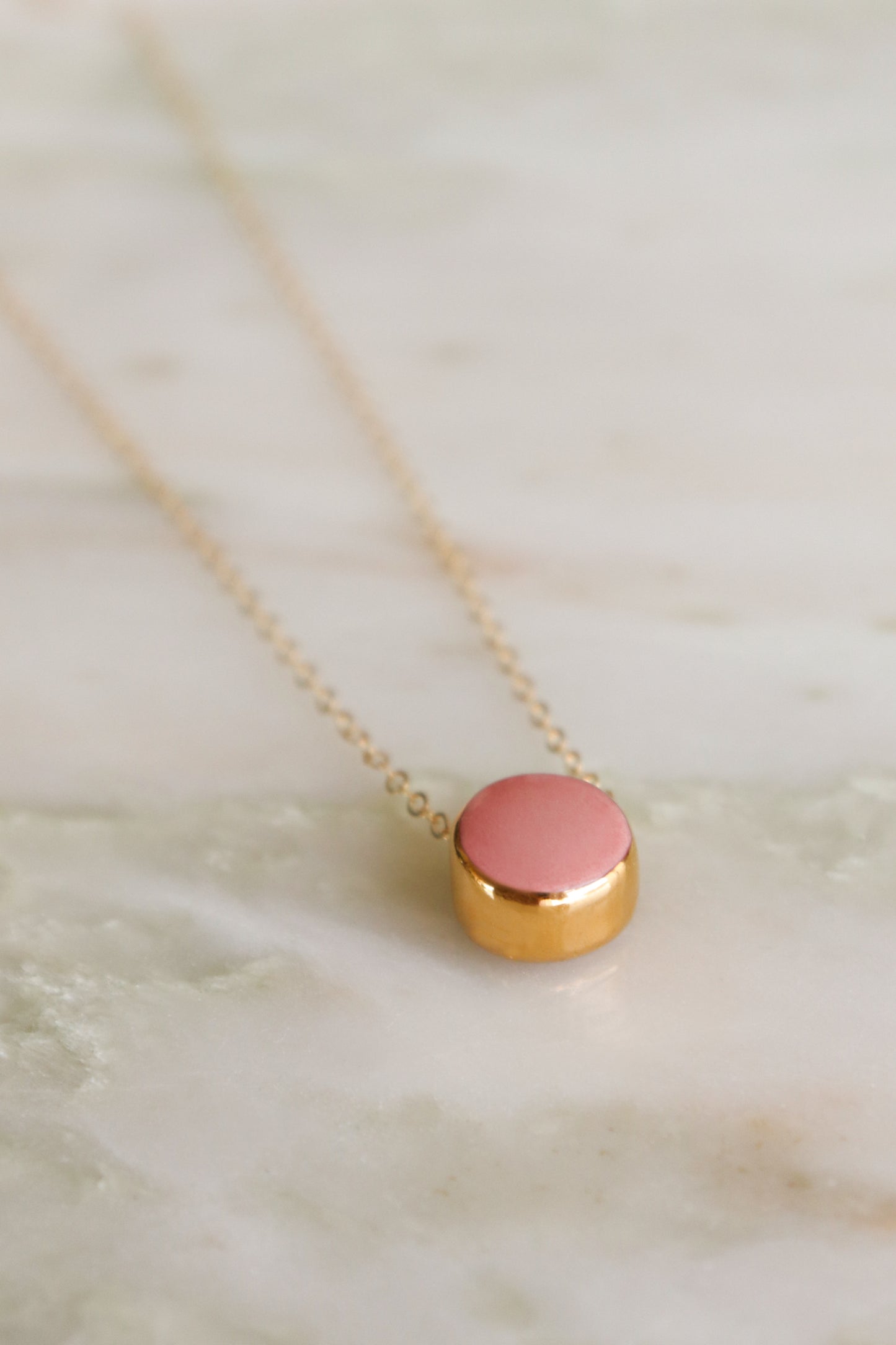 Round Necklace in Pink