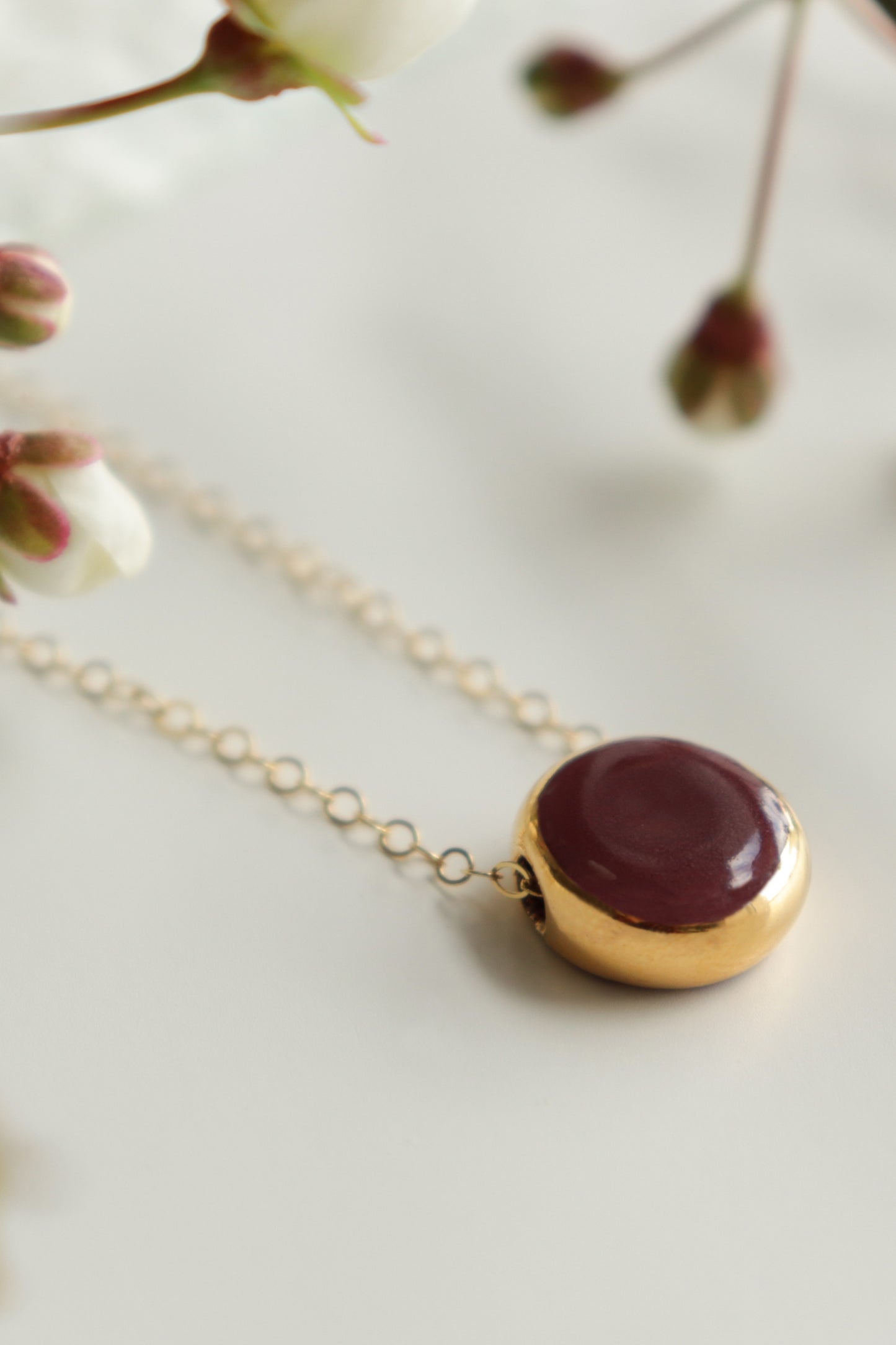 Round Necklace in Burgundy