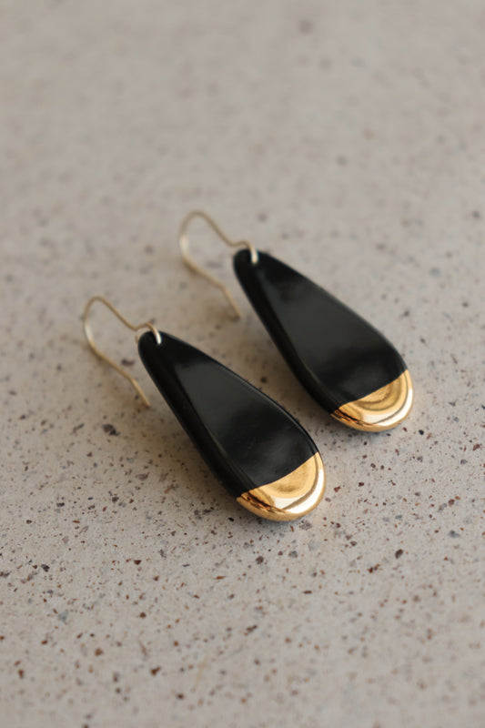 Drop earrings in Black / S