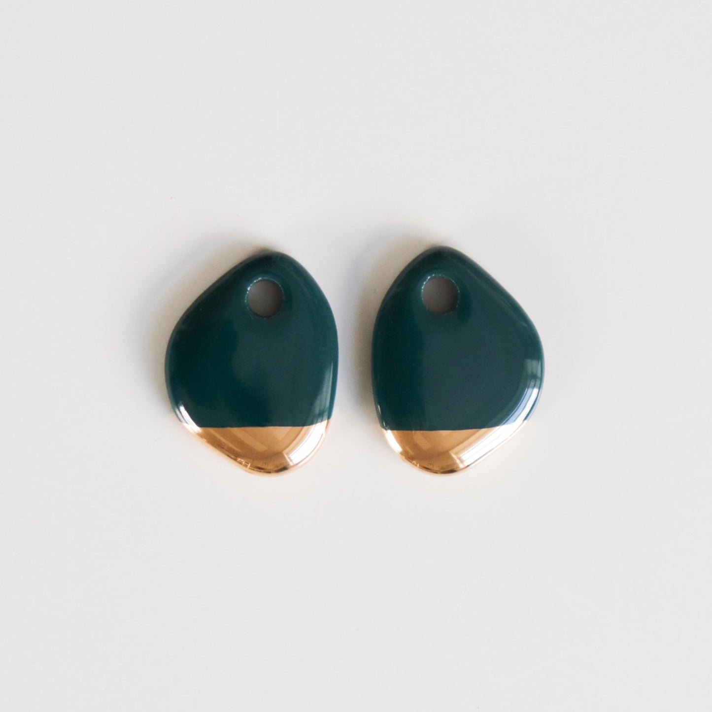 Arp Pearl Hoops