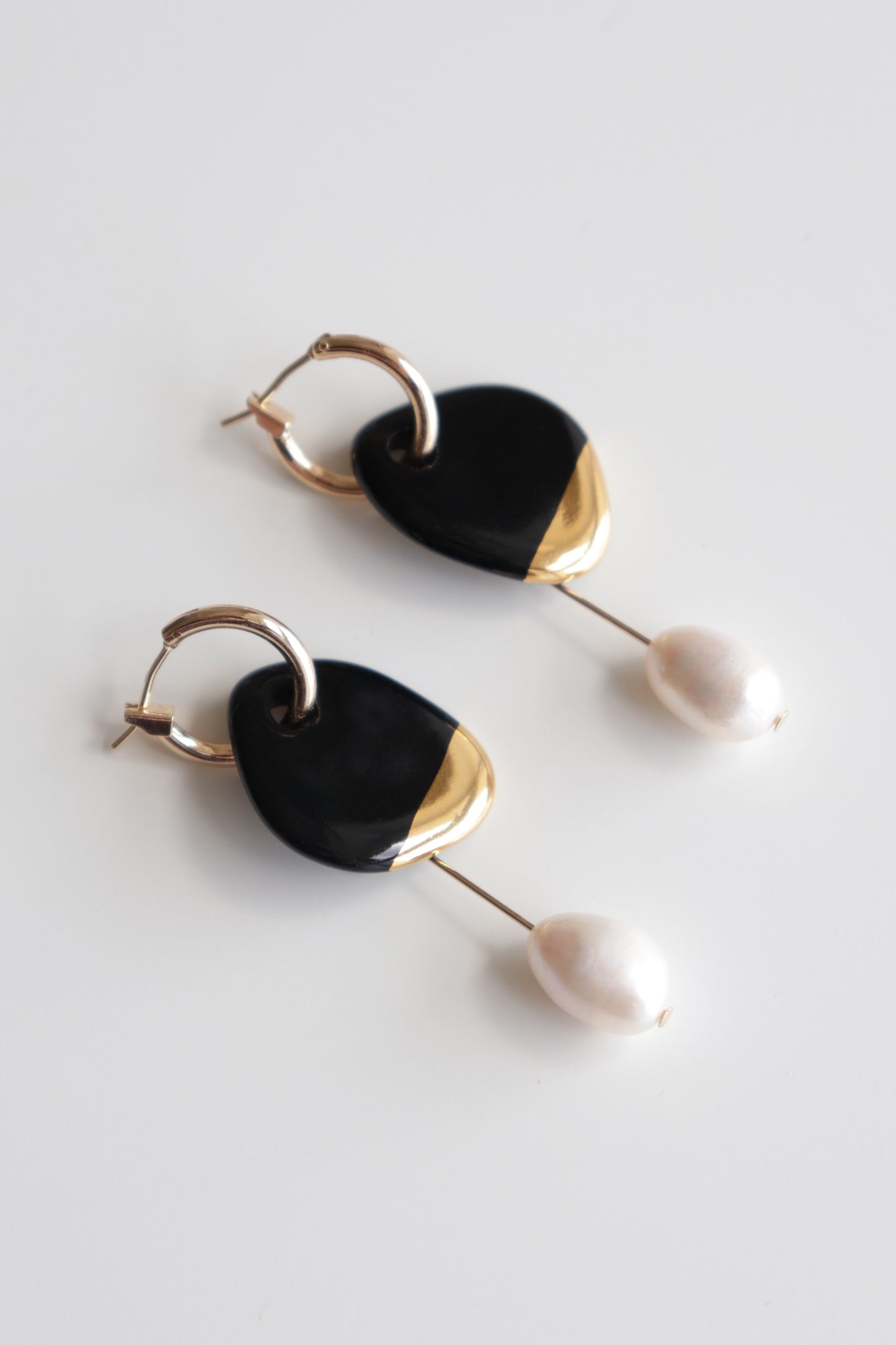 Arp Pearl Hoops in Black