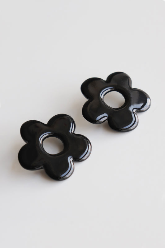 Flower Earrings in Black