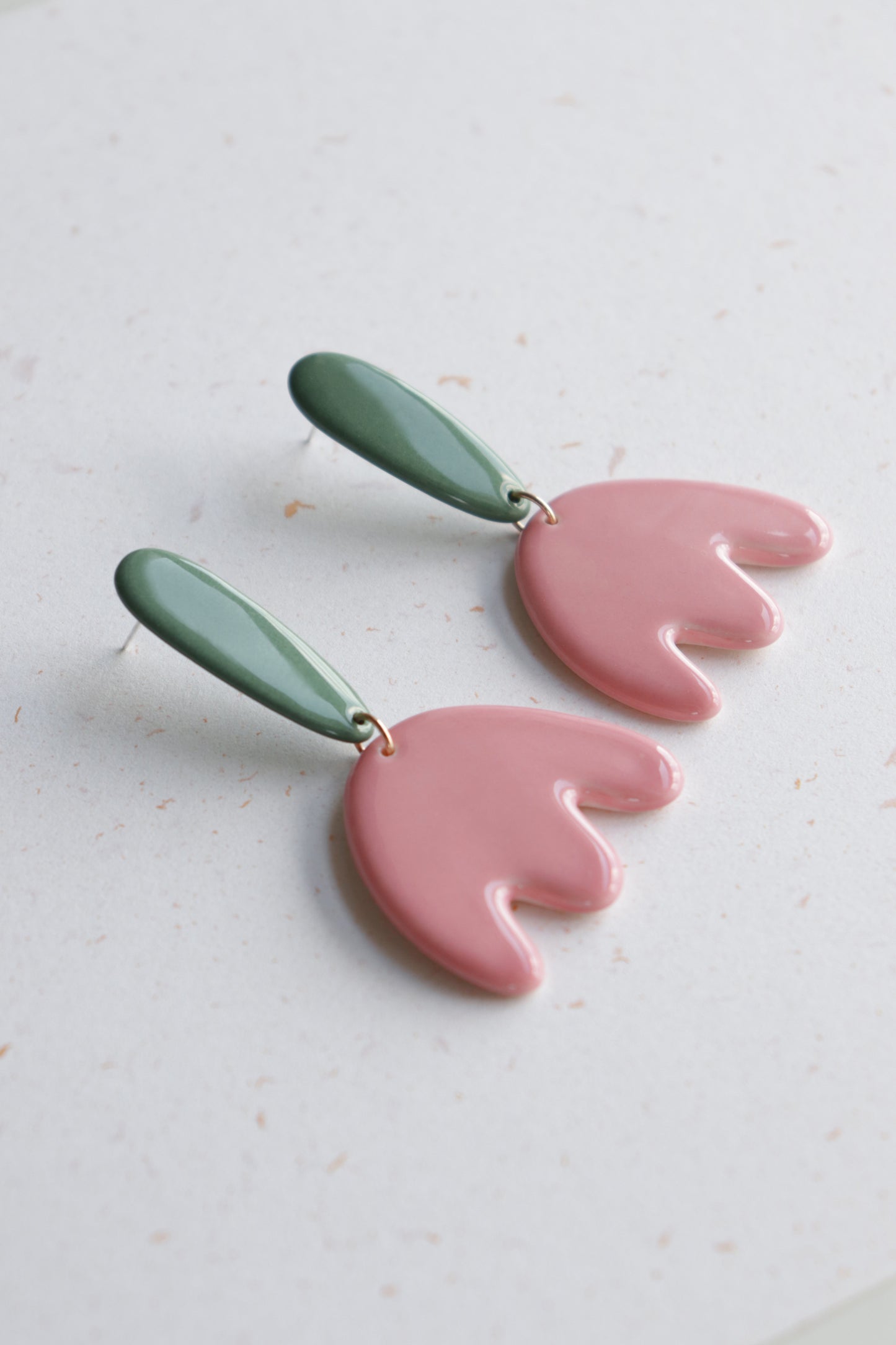 Tulip Earrings in Pink/Green