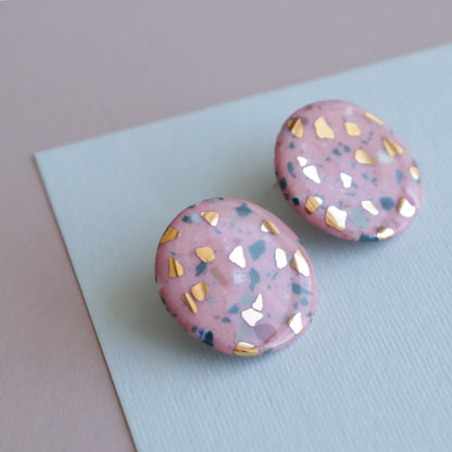 Astilla Recycled Studs in Pink / S