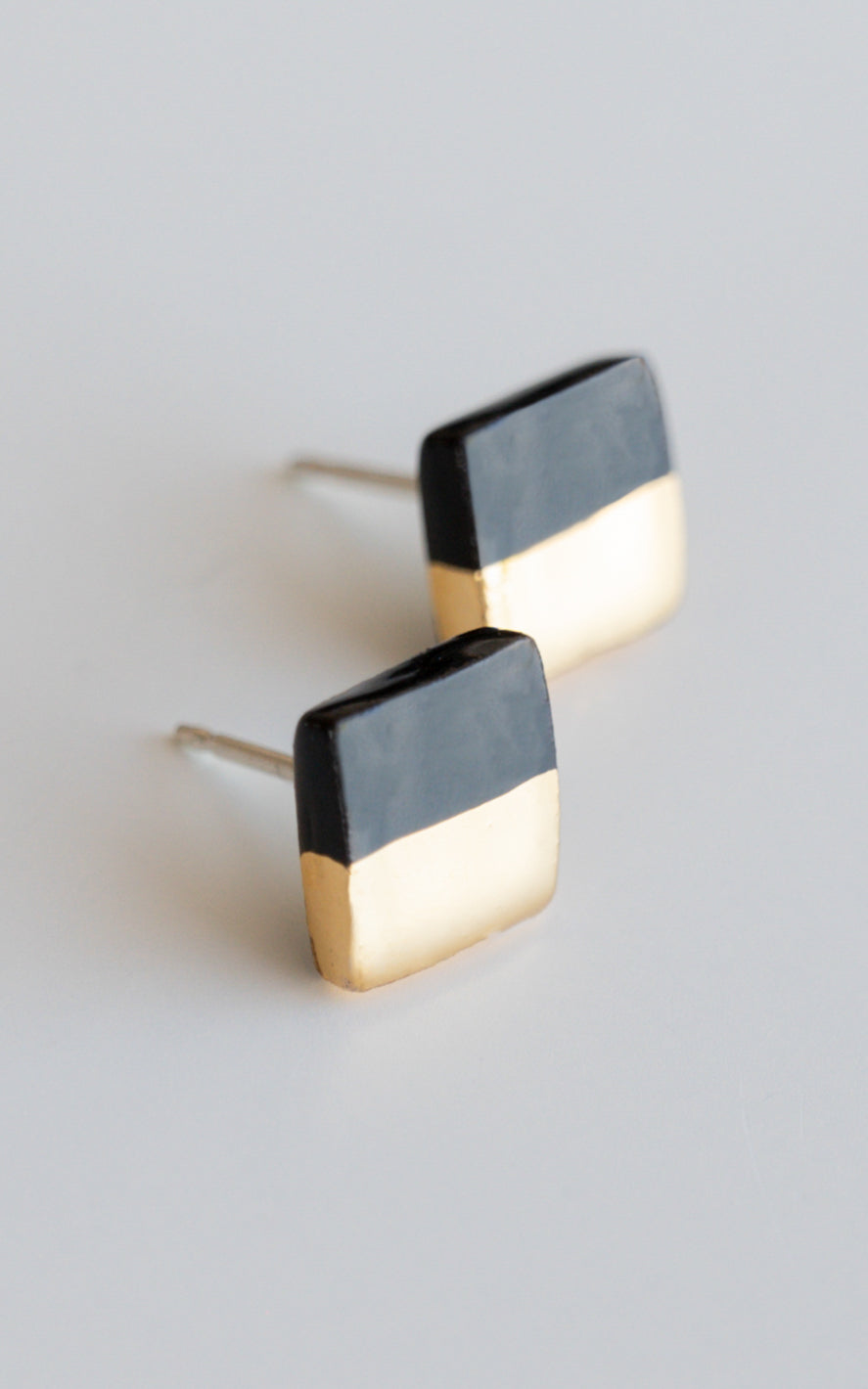 Edgy Studs in Black / XS