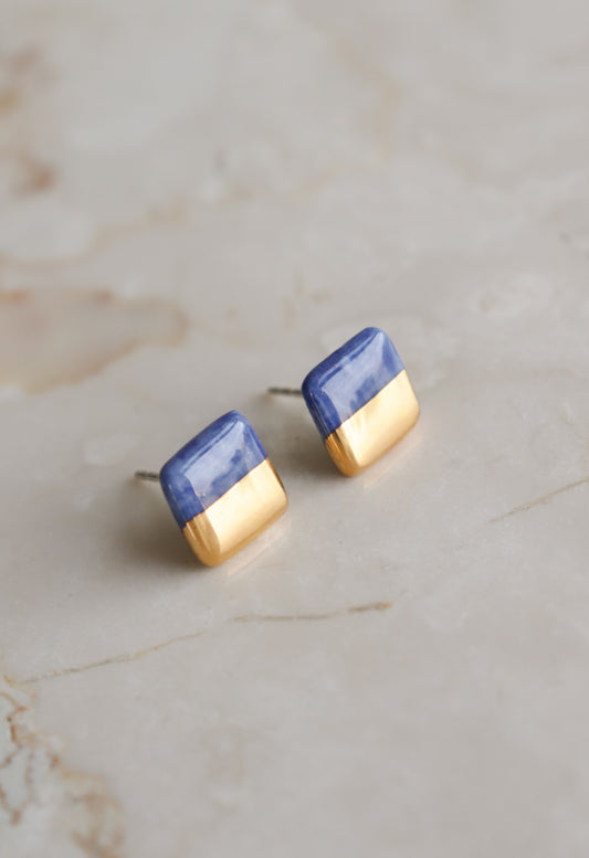 Edgy Studs in Marble Blue / XS