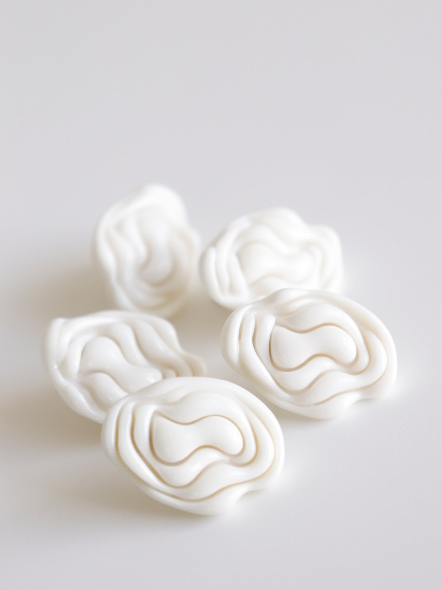 Textured studs