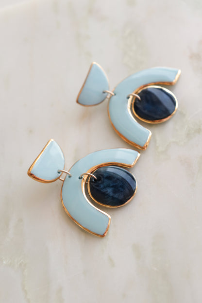 Arquus Earrings in Blue/Cyan