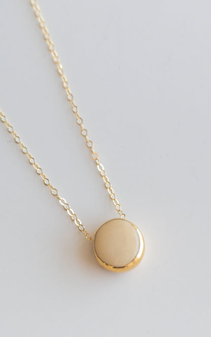 Round Necklace in Yellow