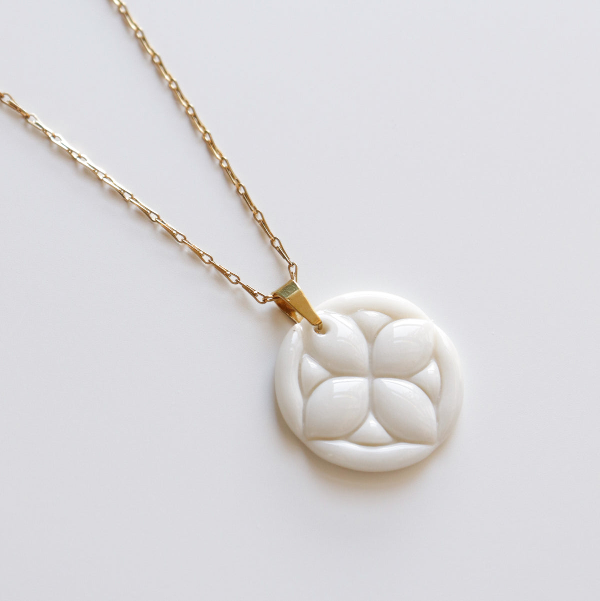 Apaļa kaklarota - Sample Sale